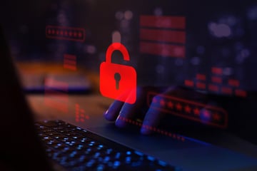 是非もなし！信長、セキュリティの甘さで討たれる